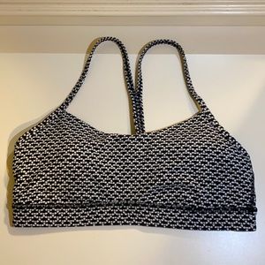 Lulu lemon align sports bra size 6